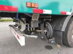 Single Cabin 120hp Road Sweeper Truck With High Pressure Washing For Oil Stain