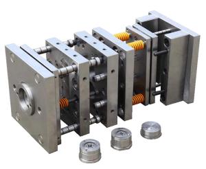 China Huge High Precision Custom Injection Mold Cool Runner Polishing Finish factory