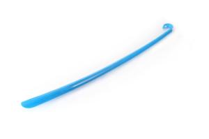 China Diy Dress Shoe Horn Plastic Shoe Spoon 32.3 Inch 82 CM Extra Long Help Wear Shoes For Pregnant Woman factory
