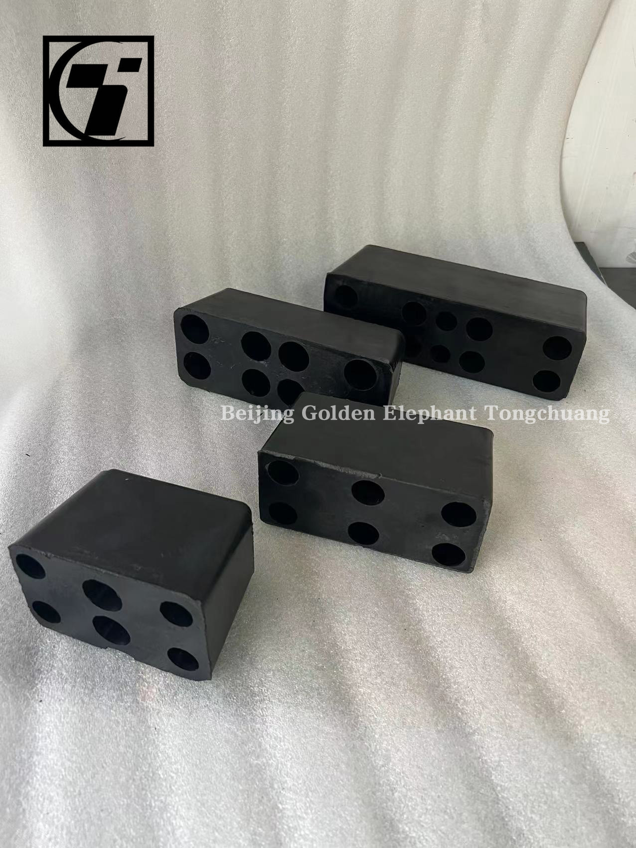 Delivery Truck Rear Car Buffer Protection Box Foton Aumark All-Terrain Standard Size
