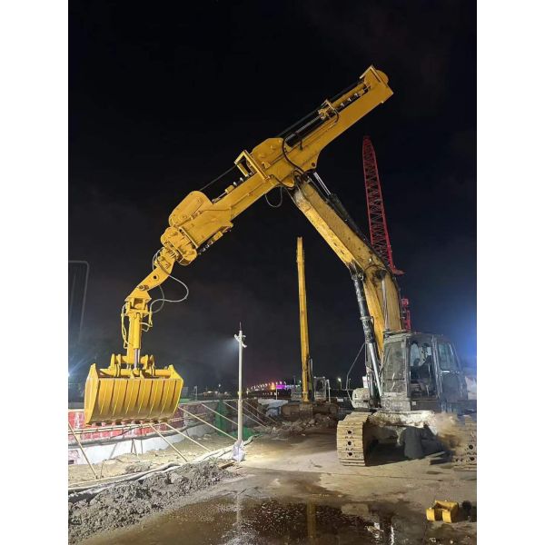 High Quality 20-Meter Three -Section Telescopic Arm with Clamshell Bucket for Sale