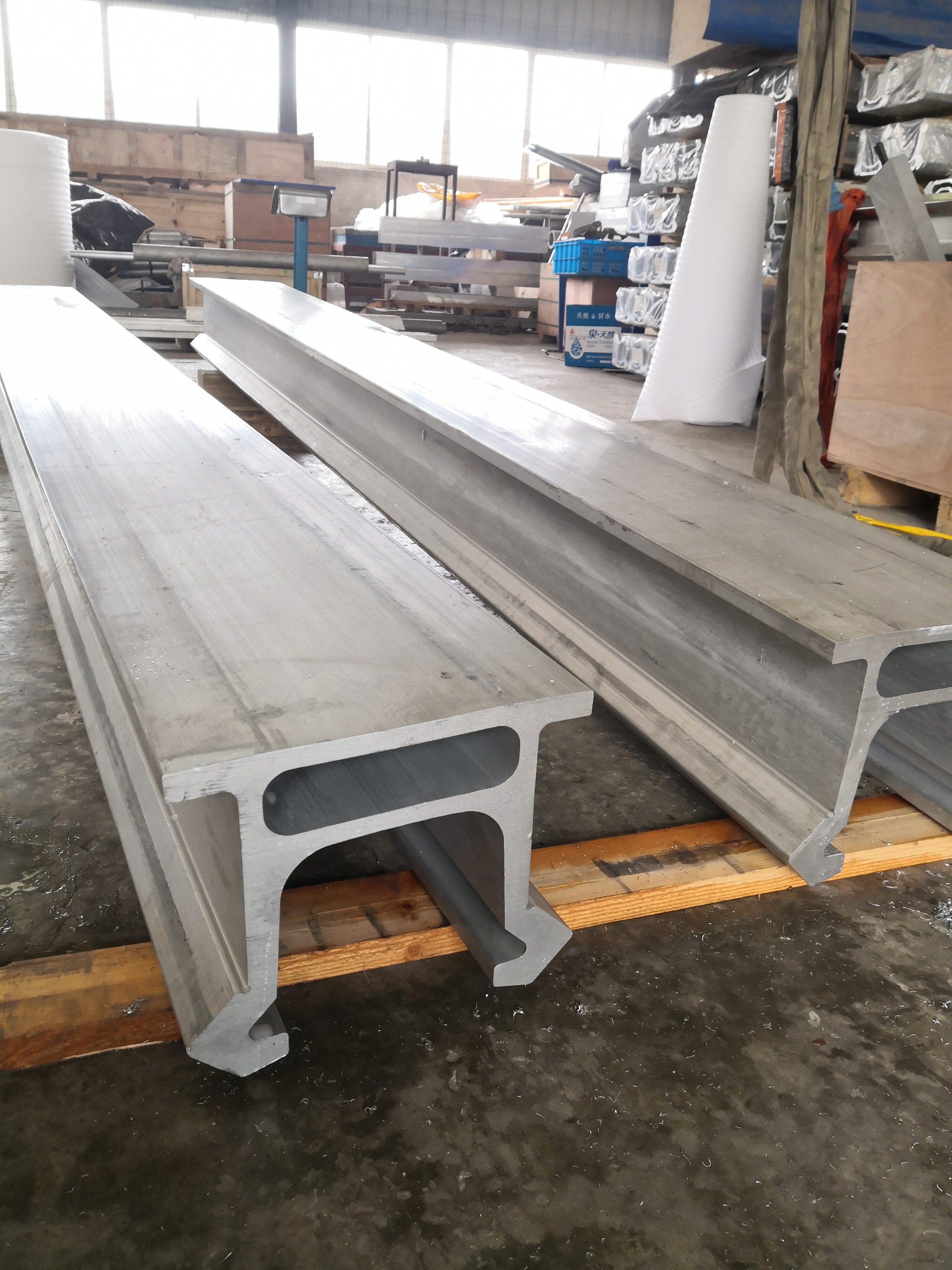 BMH200 Series Hydraulic T6 7020 Extruded Aluminum Beam 3200MM