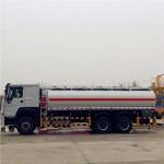 371HP Refueling Fuel Tank Truck 20m3 6x4 Oil Mobile Sinotruk HOWO