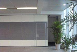 China Aluminium Track Floor to Ceiling Sliding Partition Wall / Acoustic Room Dividers factory