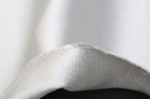 China Style 1523 Plain Weave Lightweight Thin Fiberglass Cloth Roll With 392gsm factory