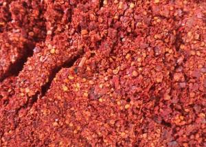 China 10*1 KG/Carton Crushed Chilli Peppers Dried Jinta Chilli Flakes 20,000-50,000 SHU Pizza factory