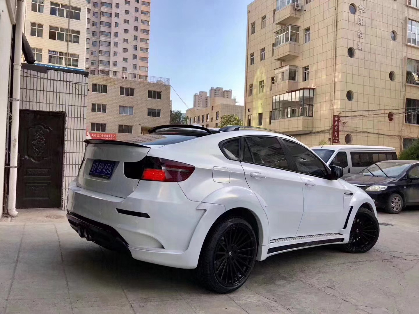 Hot Sale X6 E70 E71 Wide Body Kit Forbmw X6 Body Kit Front and Rear Bumper Spoiler Side Skirts