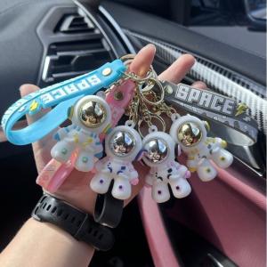 China Customized Logo Acceptable 3D Astronaut Keychain for Gift Car Bag Pendant Accessory factory