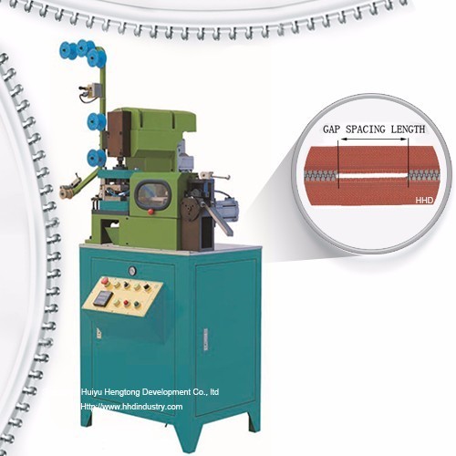 China 380V Auto Plastic Zipper Gapping And Striping Machine factory