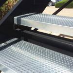 Stacked Small Hole Traction Grip Strut Safety Grating