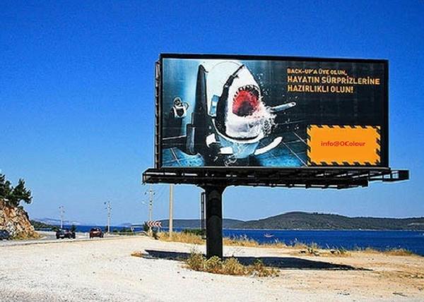 China Electronic Programmable Outdoor LED Screen Board , LED Advertising Screens High Resolution factory