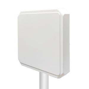 China 2400-2500MHz 9dBi directional flat panel antenna vertically polarized wifi antenna factory