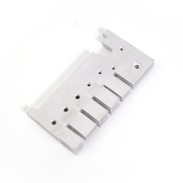 China OEM/ODM Aluminum Profile Heatsink Aluminium for Consumer Electronics factory