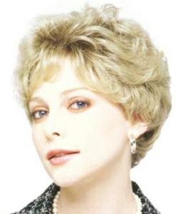 China Glueless Wavy Short Hair Synthetic Full Lace Wigs Golden Color OEM ODM factory