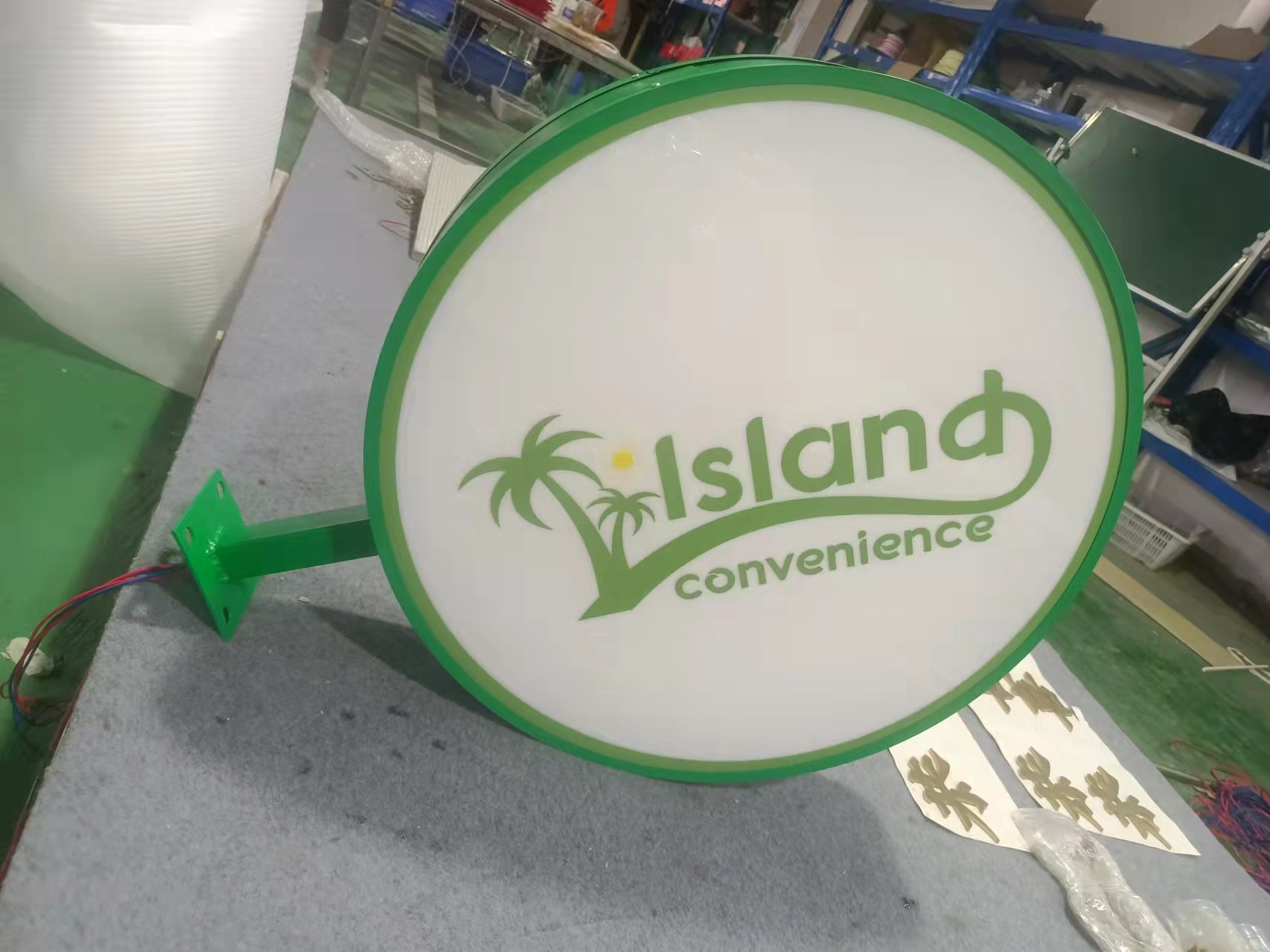 High quality outdoor Double sided round shape wall mount 3d led advertising acrylic light box sign