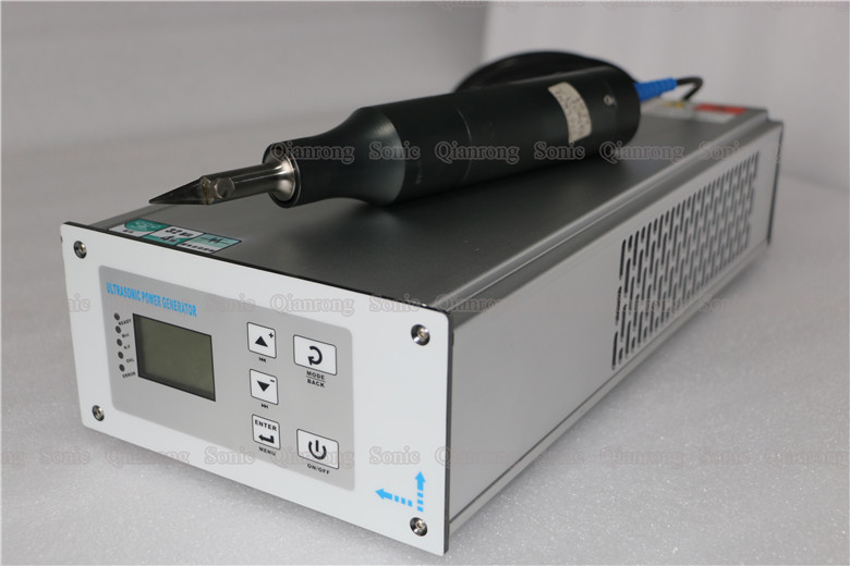 2000W Ultrasound Power Supply Real Time Frequency Automatic Tracking Displace