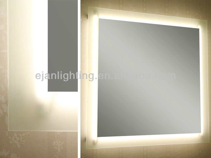 Hotel Bathroom Luxury LED Lit Up Mirror with Wall Mounted Installation and Equipped Light