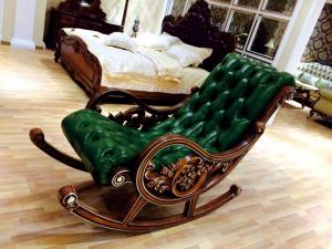 China Green Wooden European Style Lounge Chair Living Room Relex Modern Rocking Chair factory