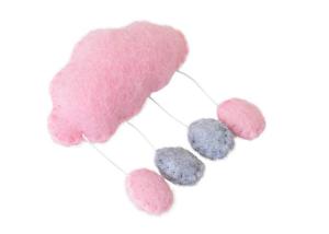 China 9 Cm 4 Color Felt Fabric Crafts Lovely Design Clouds Raindrops Pendent factory
