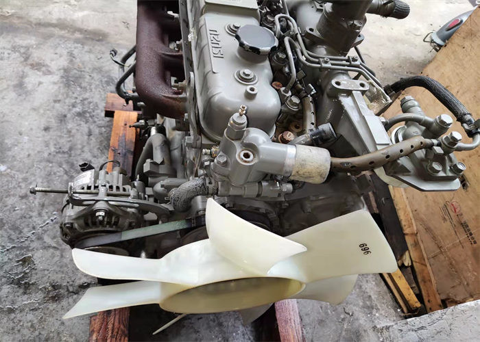 4JG1 Diesel Used Engine Assembly For Excavator SY55 ZX70 Original Metal Material