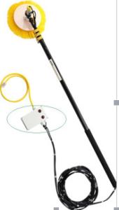 China Telescopic 7.5 m Water Pipe Extension Solar Panel Wash Cleaning Brush factory