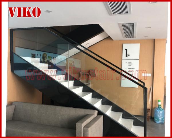 Double Steel Plate Staircase VK14S Railing tempered glass, Handrail b eech