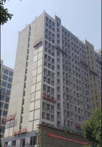 China Aluminium ZLP630 6m safety lock parapet clamp gondola, construction cradle factory