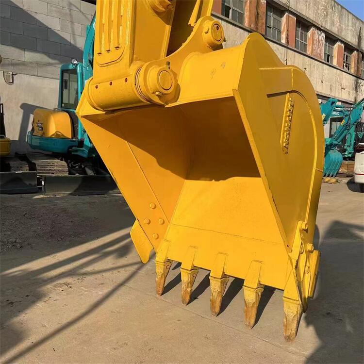 Original Hydraulic Pump Used Komatsu Excavator PC210 for Construction Equipment