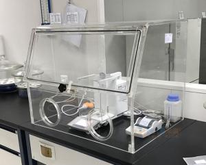 China Compact Portable Glove Box System , Isolation Glove Box Climate Change Resistance factory