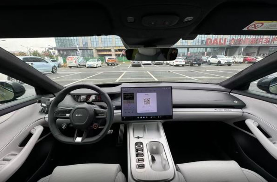 Xiaomi SU7 2024 4WD Max Founder Edition Xiaomi Motors Medium to large car Pure electric 673 horsepower