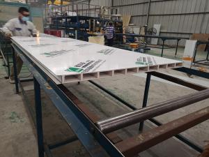 China Fireproof MGO Sandwich Wall Panel For Hospital Ridge Quality MGO Sandwich Panel Manufacturer factory