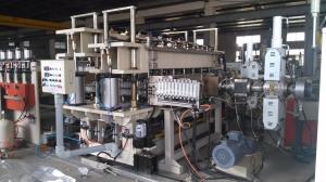 China High Production Plastic Sheet Extrusion Line , PC Hollow Board Extrusion Line factory