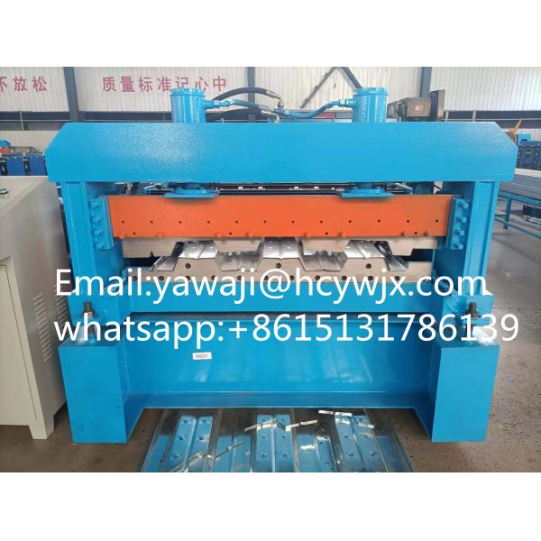 1.2mm Floor Ceramic Tiles Decking Floor Roll Forming Roof Sheet Making Machine