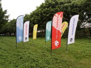 China Custom Feather Banner Flags 110D Polyester 560cm Advertising Beach Flag factory