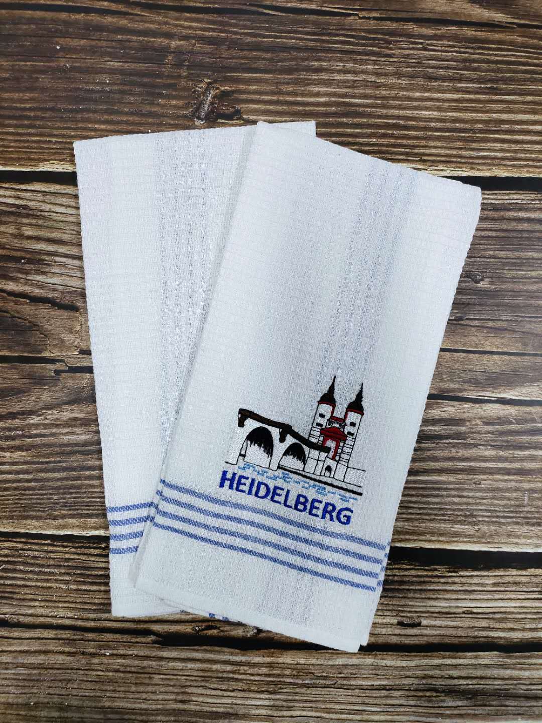 Printed Stripes Cotton Golf Towel for Adult Golfers Custom Logo and Design