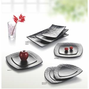 China Porcelain Dinnerware Sets / Melamine Black Matte Dinner Set Plate Unique Shape factory