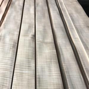 China Figured Maple Natural Wood Veneer AA Grade 0.45mm For Furniture factory