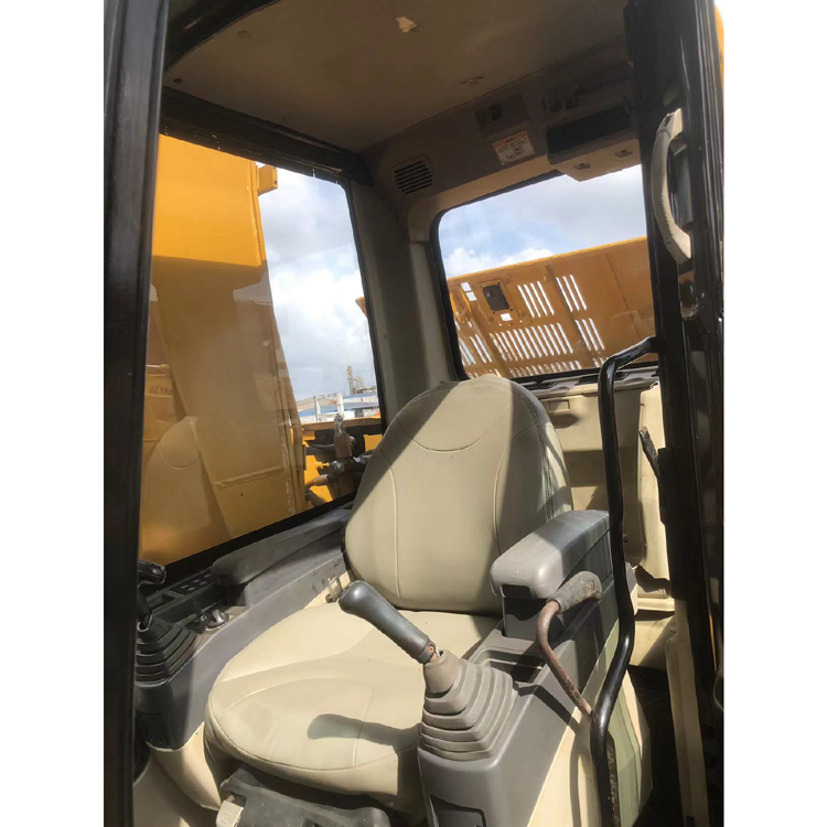 21115 KG Operating Weight Used Caterpillar Cat 320C Amphibious Excavator at Affordable