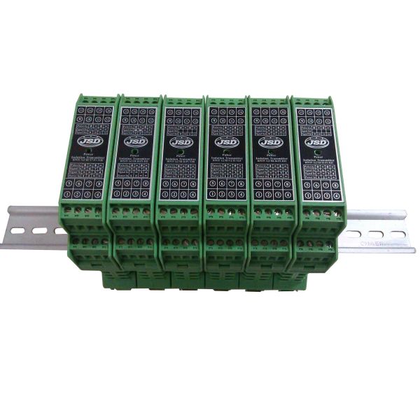 4-20mA signal isolation transmitter(1-input-3-output)