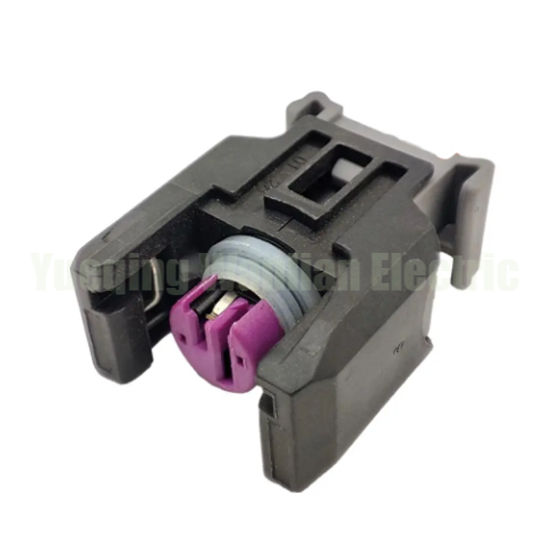 03P973702 13816706 Auto Diesel Female Common Rail Engine Injector Nozzle Wiring Plug Connectors