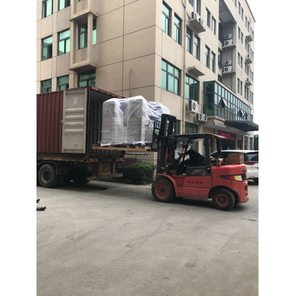 PE Coated Flexo Paper Printing Machine 100mm Web Roller Diameter And UV Dryer