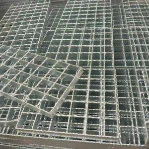 China Galvanized Heavy Duty Serrated Tooth Steel Grating With Anti Slip Drainage factory