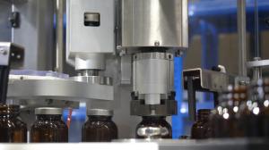 China 380V 50Hz Automatic Counting Capsule Filling Capping Machine factory
