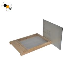China Unassembled Wood Fir Bottom Board Beekeeping Beehive factory