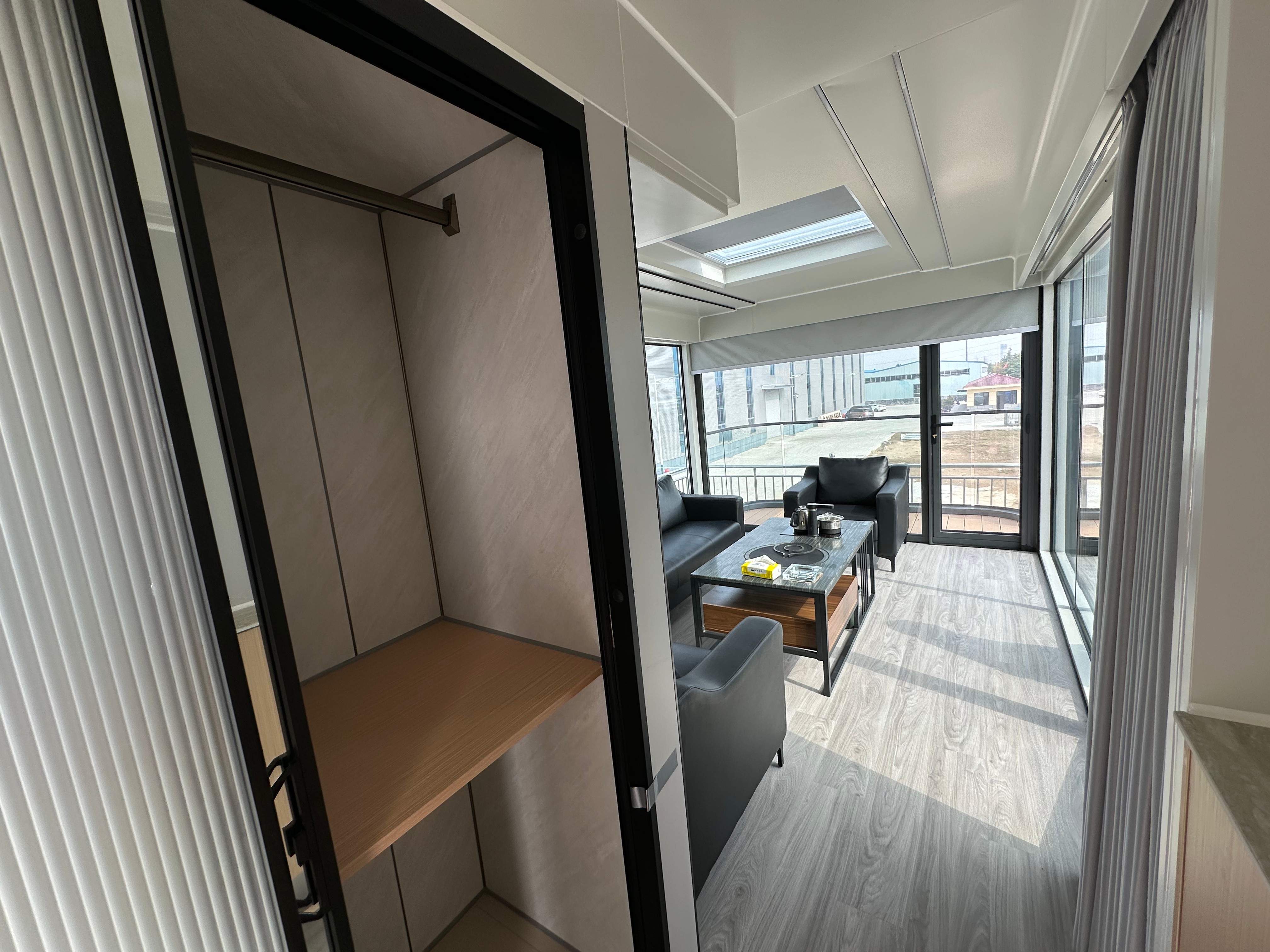 Outdoor Steel Container Capsule Home Modular Capsule Hotel From Space Capsule House for Hotel Sports Room Capsule
