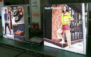 China 38mm Depth Custom LED Frameless Fabric Light Box For Shopping Mall Display factory