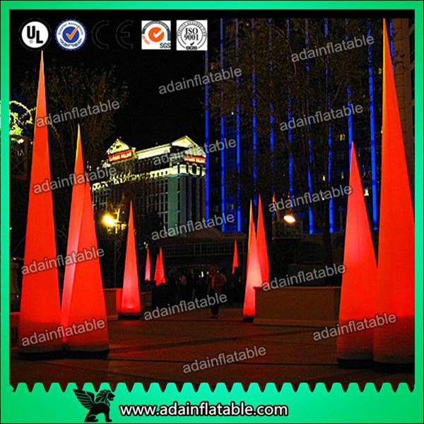 Customized Lighting Inflatable Cone For Outdoor Event Decoration Party