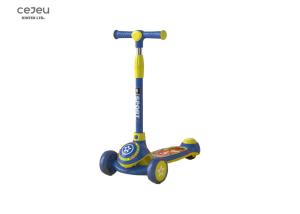 China 15CM Tread Width Light Up 3 Wheel Kick Scooter For Kids factory