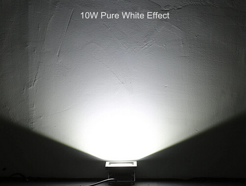 High Brightness Black Outdoor LED Flood Light 70W SMD2835 Avaliable Dimmable RGB Color