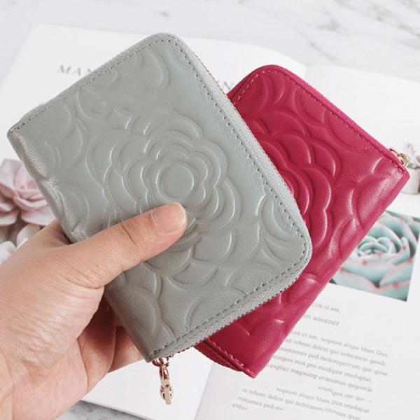 Camellia Genuine Leather Hand Coin Purse Small and Exquisite Wallet with No